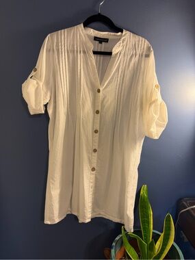 Club Collection Cream Button-Front Tunic Top Large